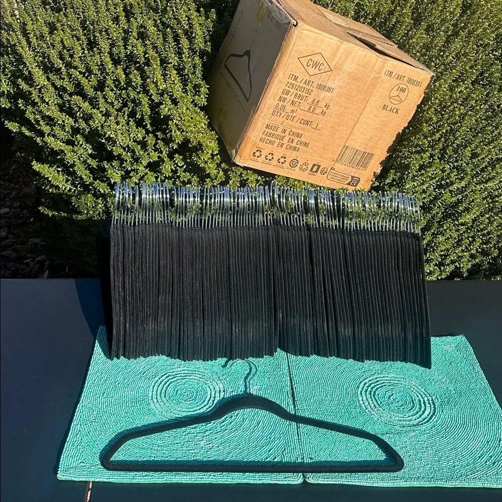 Black Velvet Hangers-heavy duty-set of 94 counts-brand new-originally packed